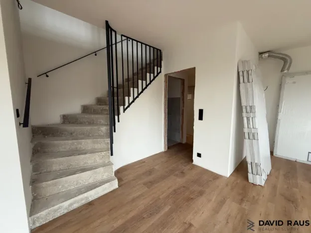 Prodej bytu 4+kk, Šlapanice, Těsnohlídkova, 105 m2