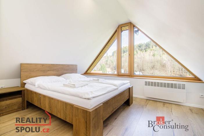 Prodej ubytování, Horní Lhota, 770 m2