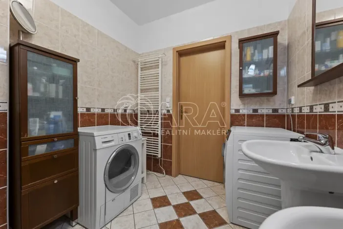 Pronájem bytu 3+kk, Praha - Hostivař, Pražská, 91 m2