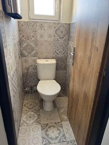 Pronájem kanceláře, Praha - Smíchov, Nádražní, 145 m2