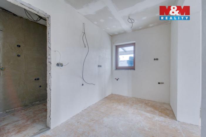 Prodej rodinného domu, Sadov - Lesov, 290 m2