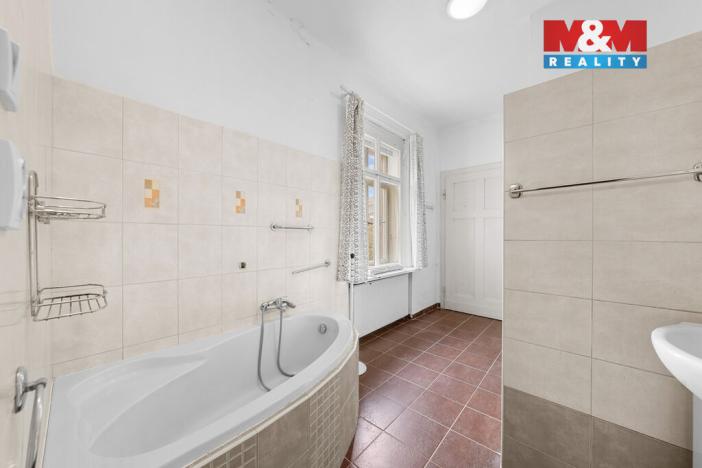 Prodej bytu 4+1, Děčín - Děčín II-Nové Město, Tylova, 144 m2