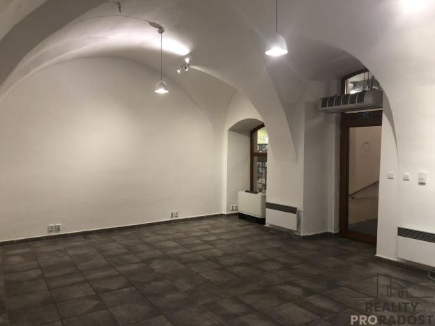 Pronájem obchodního prostoru, Olomouc, Ostružnická, 38 m2