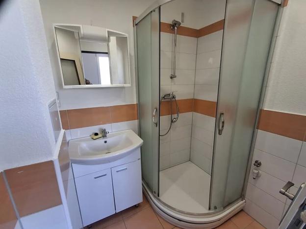 Prodej bytu 3+1, Cheb, Na Hradčanech, 76 m2