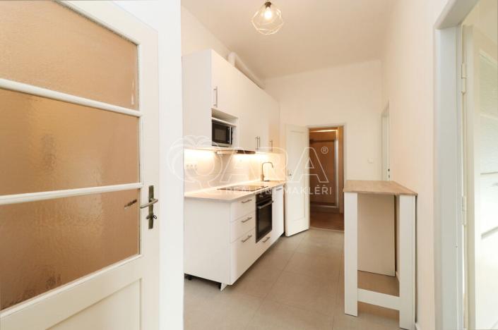 Pronájem bytu 3+1, Praha - Holešovice, Jateční, 81 m2