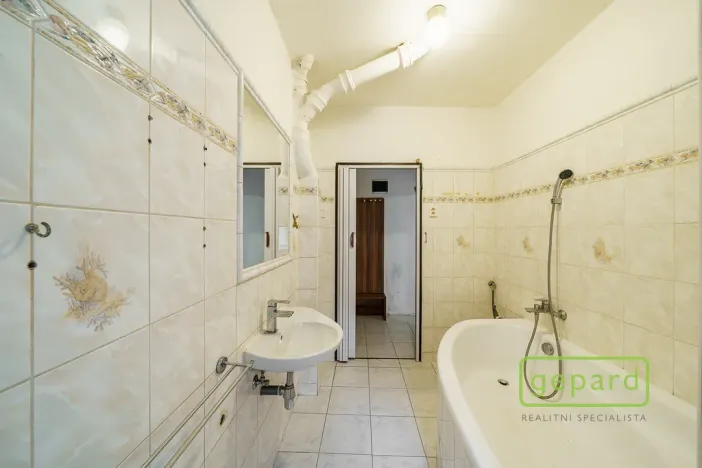 Prodej bytu 2+1, Cheb, Evropská, 53 m2