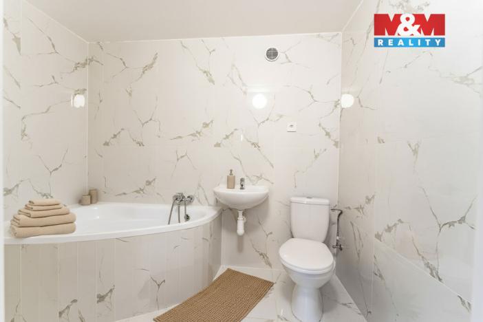 Prodej rodinného domu, Lošany - Lošánky, 186 m2