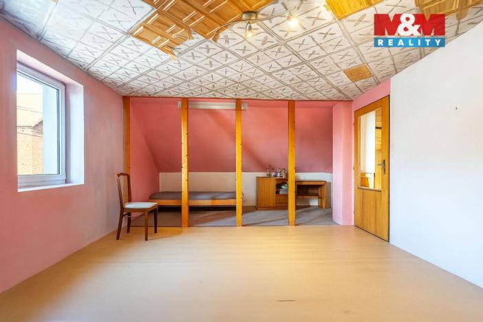 Prodej rodinného domu, Krupá, 146 m2