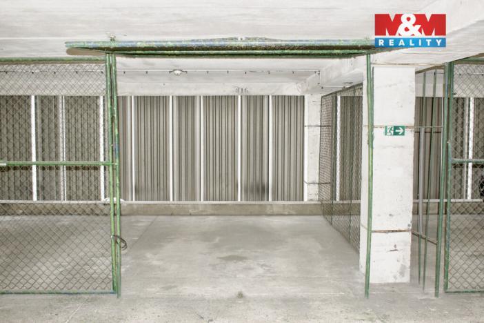 Prodej garážového stání, Praha - Podolí, Milevská, 10 m2