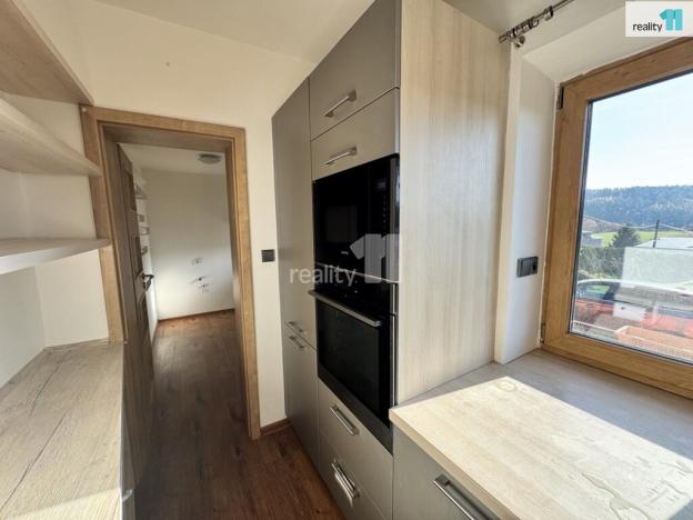 Pronájem rodinného domu, Buš, 170 m2