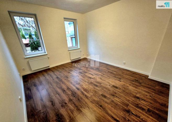 Prodej bytu 3+1, Aš, Údolní, 97 m2