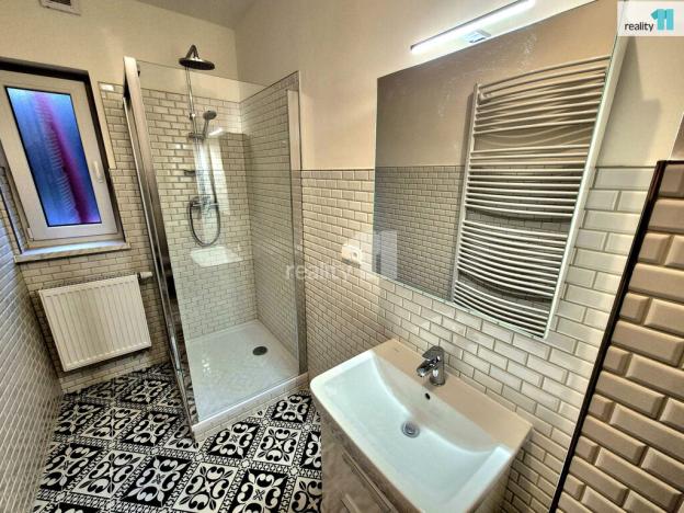 Prodej bytu 3+1, Aš, Údolní, 97 m2