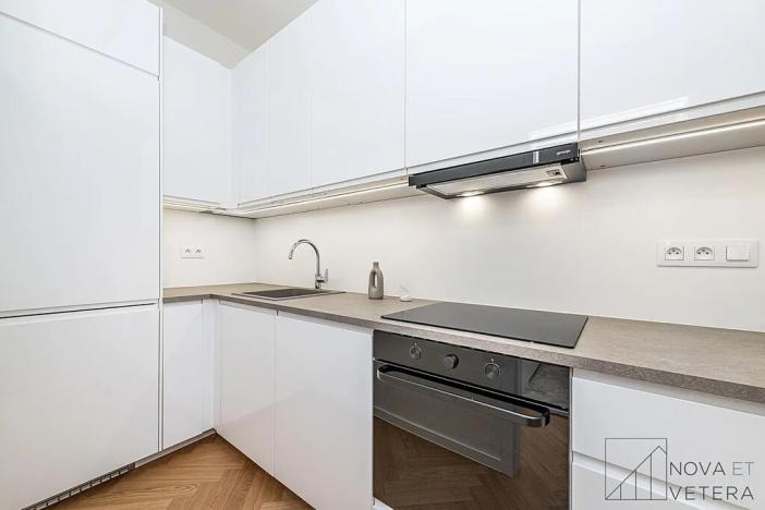 Prodej bytu 2+kk, Praha - Žižkov, Přemyslovská, 46 m2