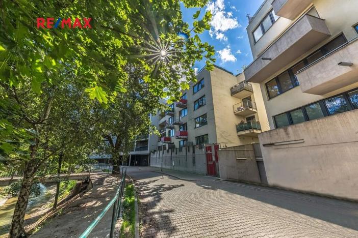 Prodej bytu 2+kk, Praha - Michle, U michelského mlýna, 70 m2