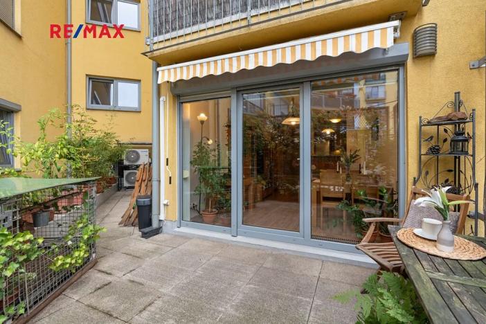 Prodej bytu 3+kk, Praha - Vysočany, Na Harfě, 61 m2