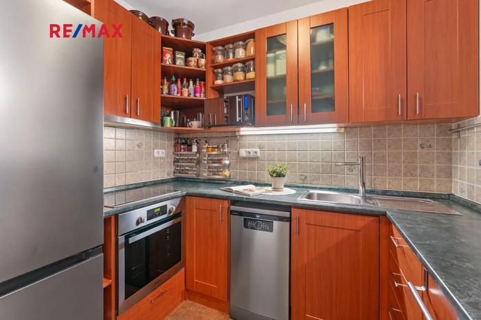 Prodej bytu 3+kk, Praha - Vysočany, Na Harfě, 61 m2