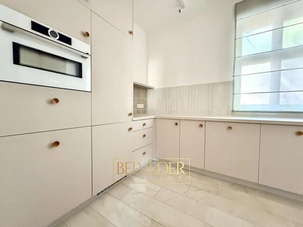 Prodej atypického bytu, Teplice, J. V. Sládka, 134 m2