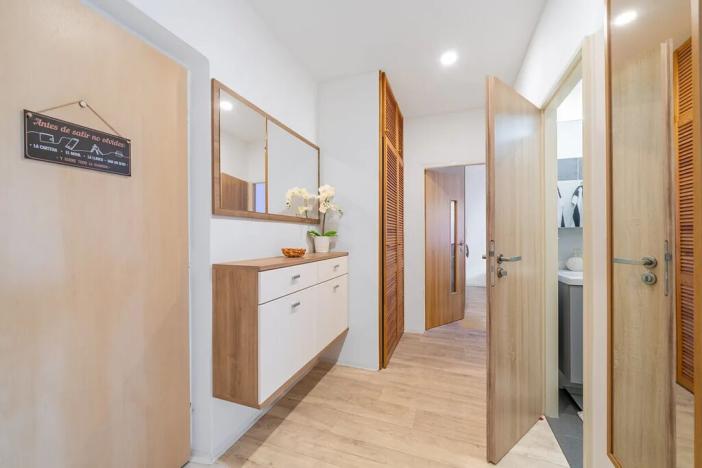 Prodej bytu 2+1, Praha - Vokovice, Syrská, 52 m2