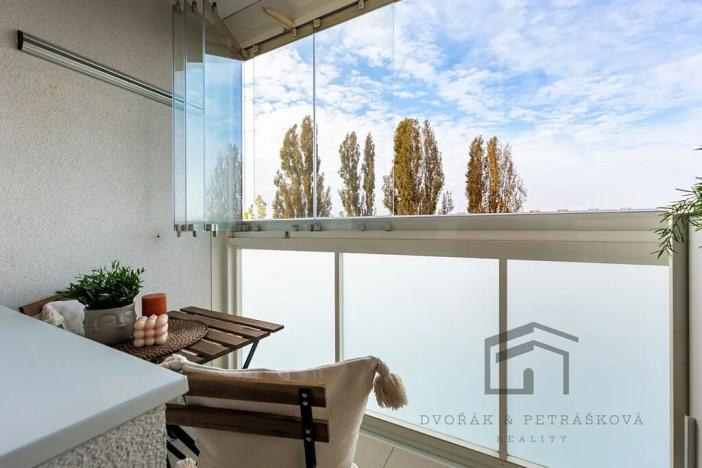 Prodej bytu 3+kk, Praha - Horní Měcholupy, Janovská, 63 m2