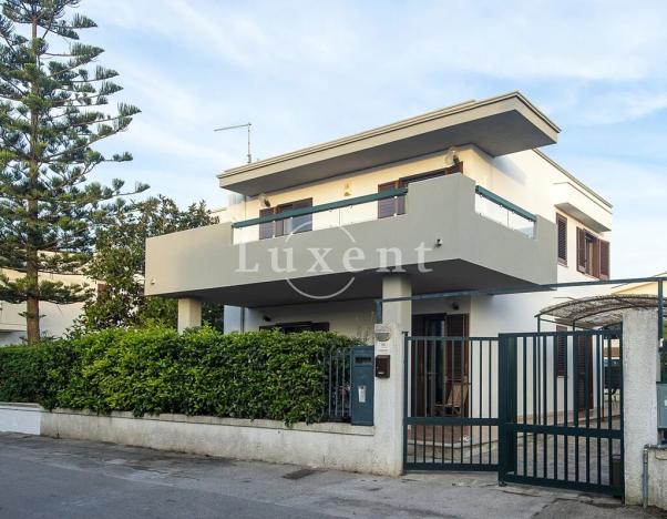 Prodej rodinného domu, Leporano, Itálie, 126 m2