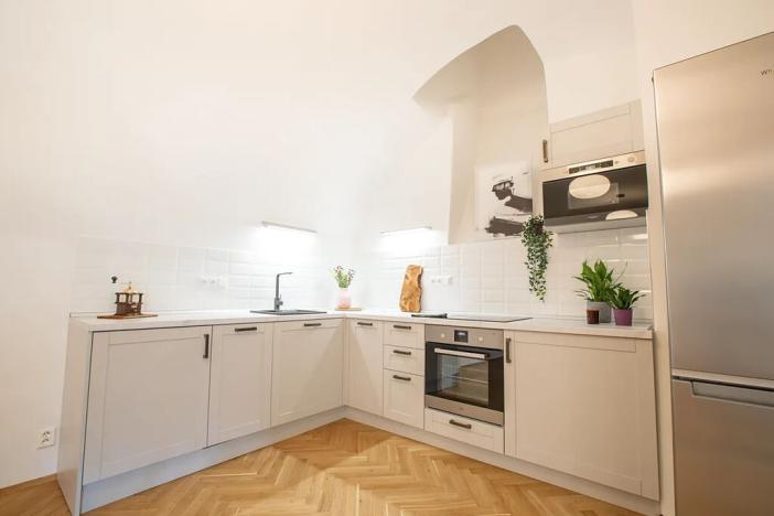 Prodej bytu 2+1, Praha - Hradčany, Úvoz, 126 m2