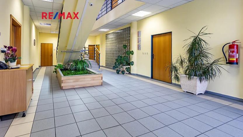 Prodej kanceláře, Česká Lípa, Vachkova, 826 m2