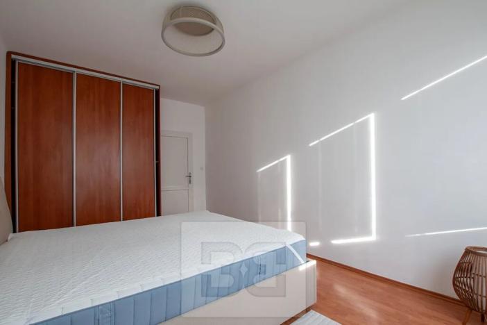 Pronájem bytu 2+kk, Praha - Záběhlice, Jabloňová, 52 m2