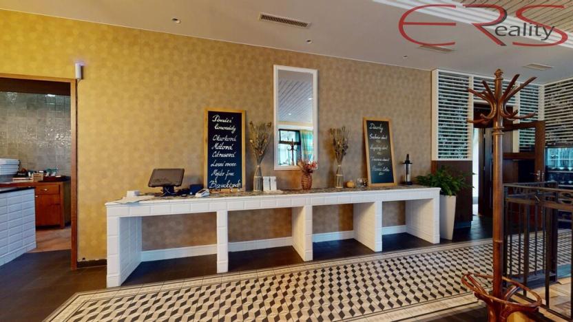 Pronájem restaurace, Jablonec nad Nisou, Na Kopci, 512 m2