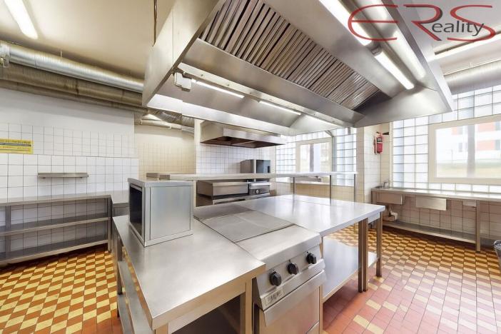 Pronájem restaurace, Jablonec nad Nisou, Na Kopci, 512 m2