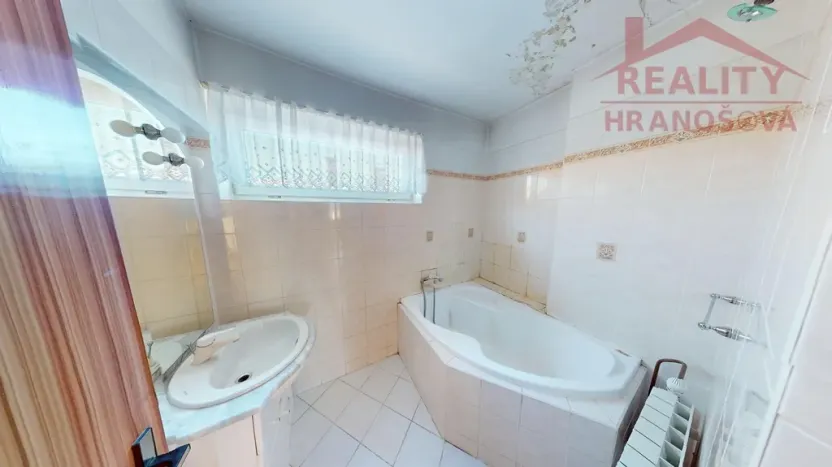 Prodej rodinného domu, Píšť, Opavská, 240 m2