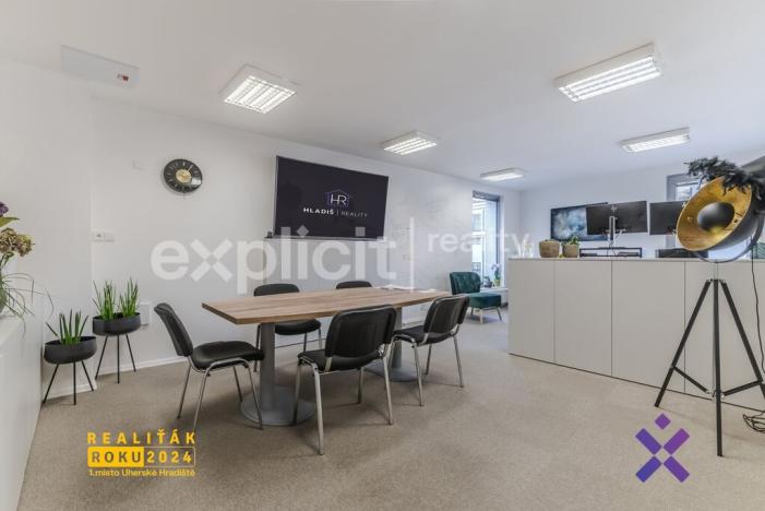 Prodej obchodního prostoru, Uherské Hradiště, Otakarova, 547 m2