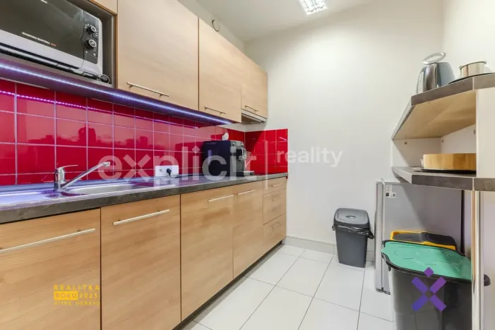 Prodej obchodního prostoru, Uherské Hradiště, Otakarova, 630 m2