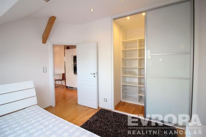 Pronájem bytu 2+kk, Praha - Braník, Ke Krči, 50 m2