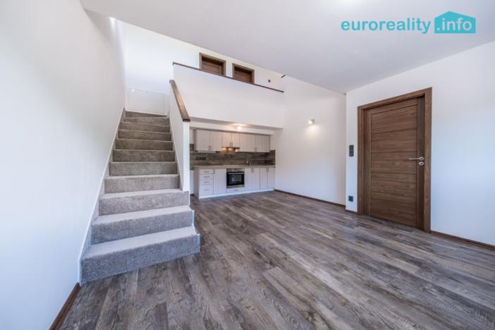 Pronájem bytu 3+kk, Bělá pod Bezdězem, Mladoboleslavská, 84 m2