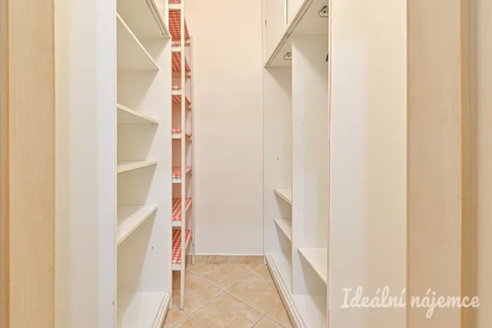 Pronájem bytu 2+1, Brno, Jasanová, 58 m2