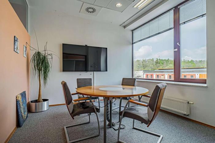 Prodej kanceláře, Třinec, 2388 m2