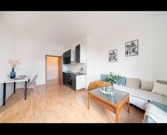 Pronájem bytu 2+kk, Praha - Žižkov, Husinecká, 48 m2