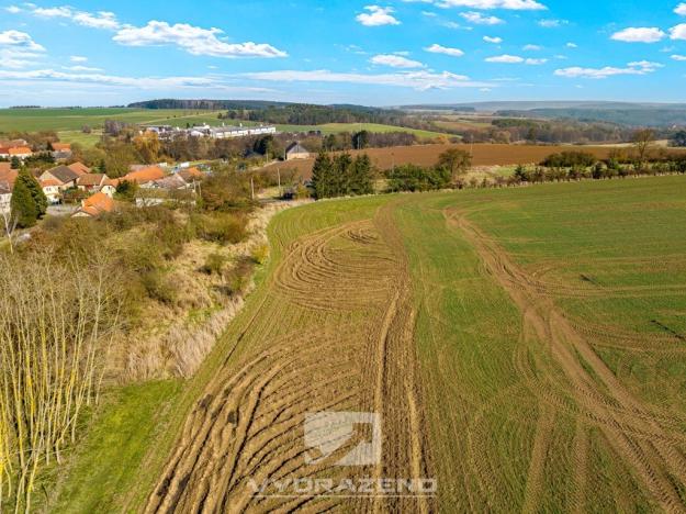 Prodej zahrady, Černíkovice, 2281 m2
