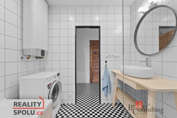 Pronájem bytu 2+1, Hradec Králové, Pospíšilova, 44 m2