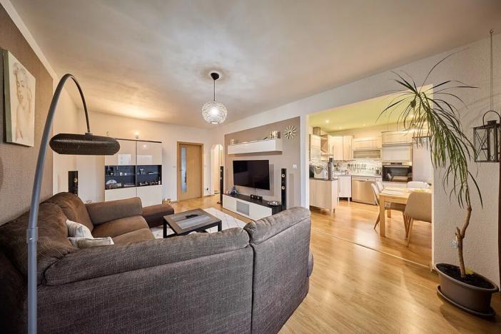 Prodej bytu 4+1, Trutnov, Sněženková, 90 m2