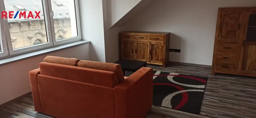 Pronájem bytu 1+kk, České Budějovice - České Budějovice 3, Riegrova, 40 m2