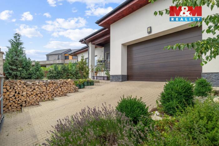 Prodej rodinného domu, Slaný - Netovice, 166 m2