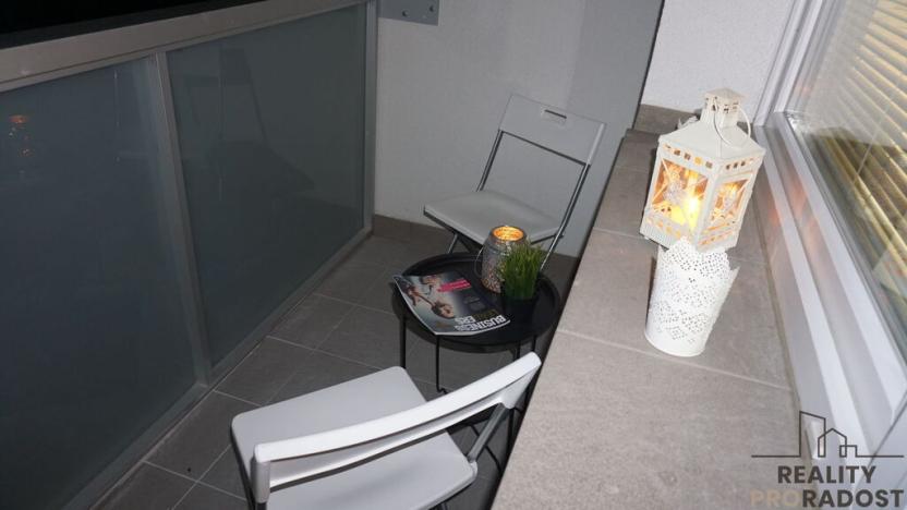 Pronájem bytu 2+1, Olomouc, Nešporova, 54 m2