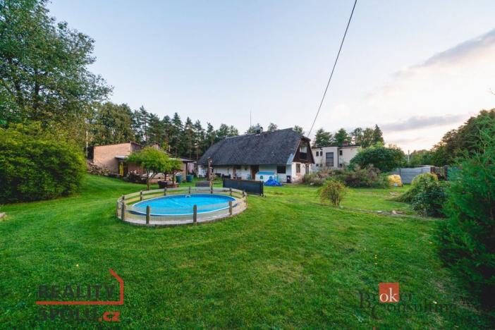 Prodej pozemku pro bydlení, Hrádek, U koupaliště, 1175 m2