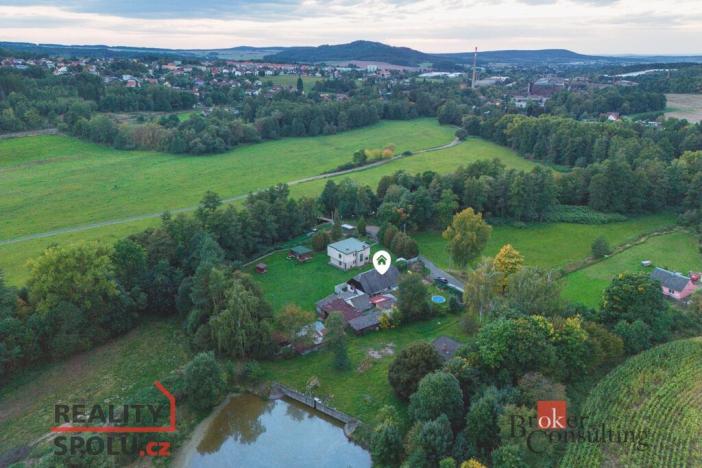 Prodej pozemku pro bydlení, Hrádek, U koupaliště, 1175 m2