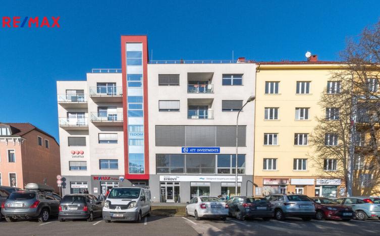 Pronájem kanceláře, Hradec Králové - Pražské Předměstí, U Koruny, 92 m2