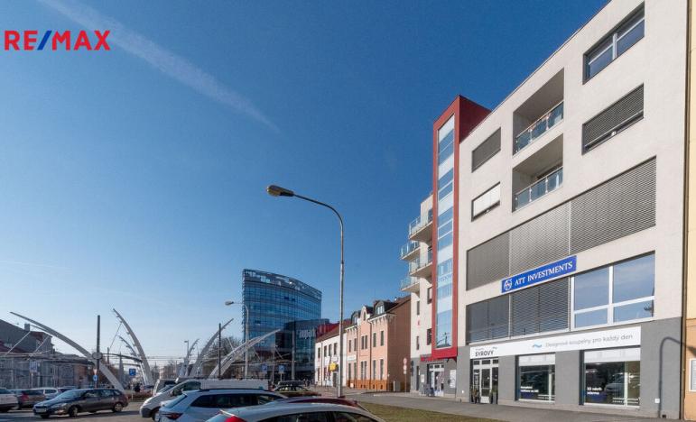 Pronájem kanceláře, Hradec Králové - Pražské Předměstí, U Koruny, 92 m2