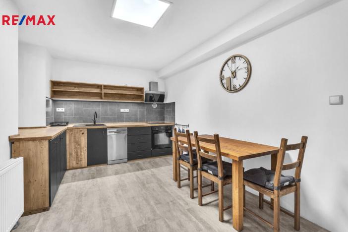 Pronájem bytu 2+1, Hradec Králové - Kukleny, Zelená, 61 m2