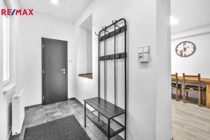 Pronájem bytu 2+1, Hradec Králové - Kukleny, Zelená, 61 m2