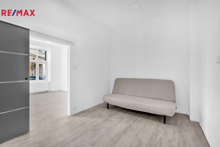 Pronájem bytu 2+1, Hradec Králové - Kukleny, Zelená, 61 m2